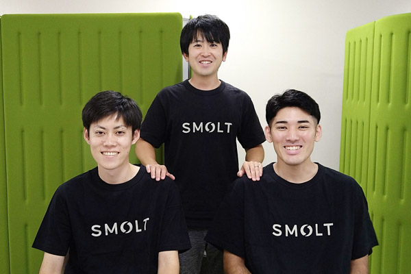 株式会社Smoltの代表取締役CEOと従業員