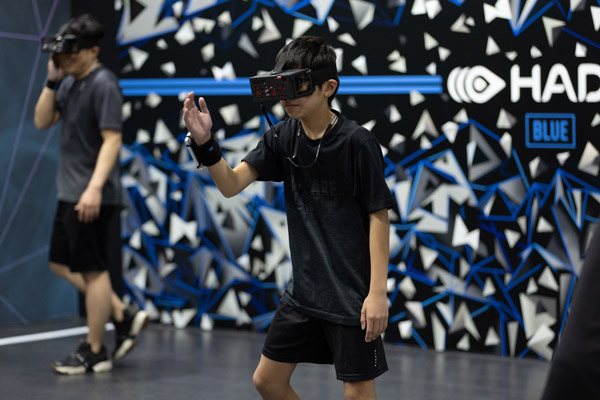 スポーツとしてだけでなく、ICTの仕組みも学べるため、教育現場への導入も広がっている。