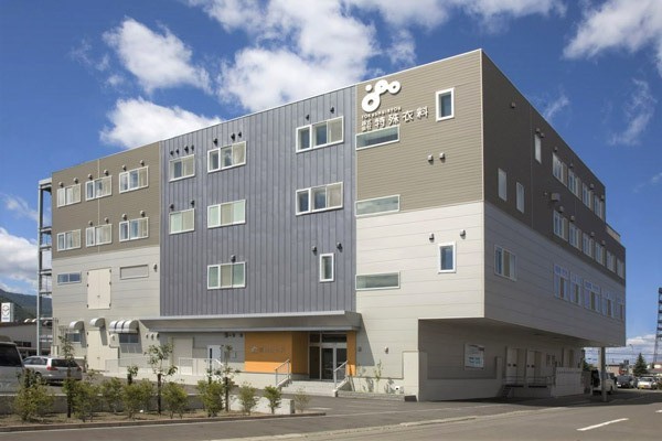 鉄工団地内の新社屋は2014年に完成