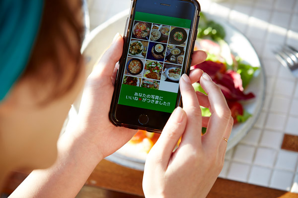 SNS運用代行業のイメージ01