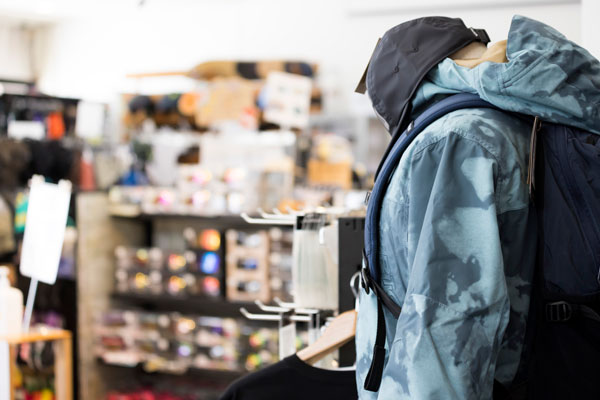 登山用品店のイメージ03